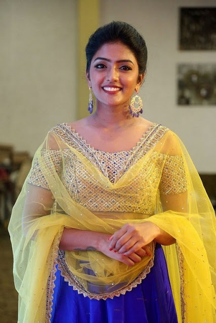 Telugu Actress Eesha Rebba In Yellow Lehenga Voni 4